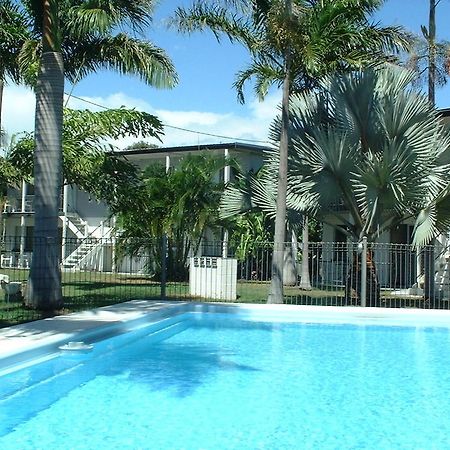 Ocean Breeze Apartments Bowen Exterior foto