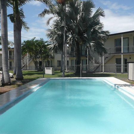 Ocean Breeze Apartments Bowen Exterior foto